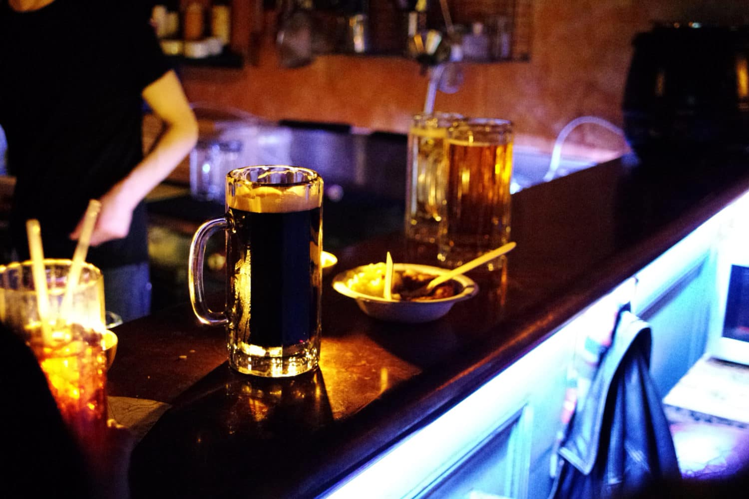 thesuntavern-poitin-and-whiskey-bar-london-St Patricks Day-2016-cocktail-bar-bethnalgreen-small-07
