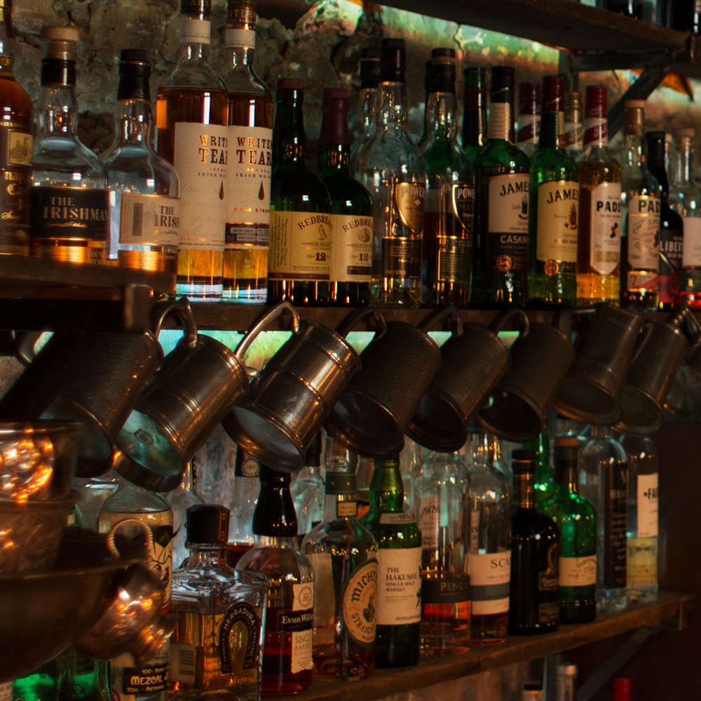 Irish-whiskey-in-london-whiskey-bar-london-the-sun-tavern-bethnal-green